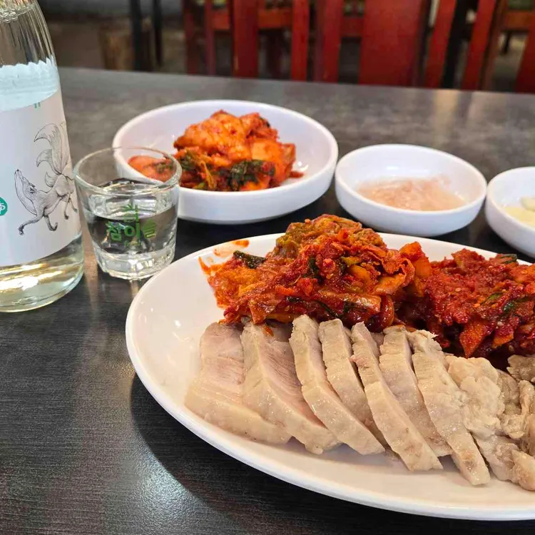 훼미리손칼국수 사진