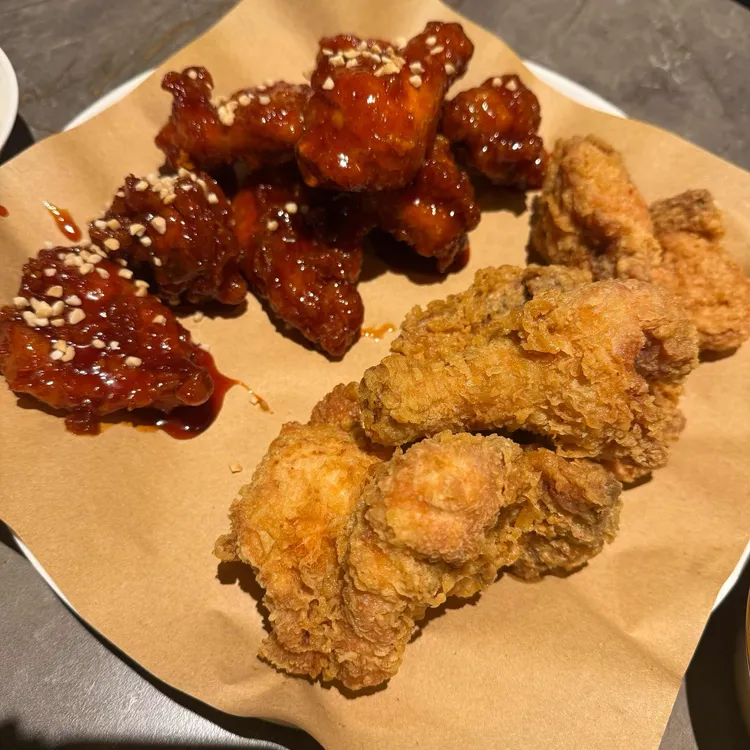 BBQ치킨 대표 사진