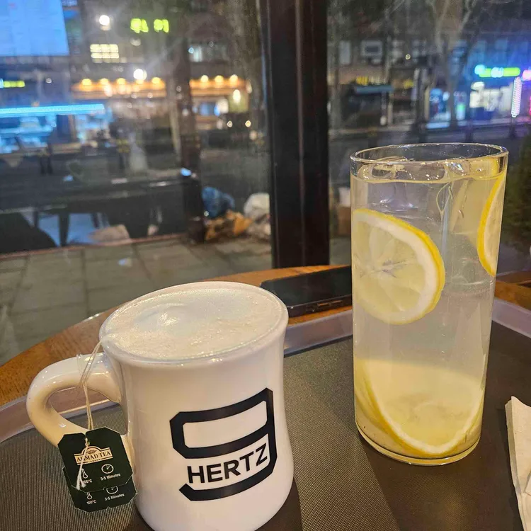 나인헤르츠 사진