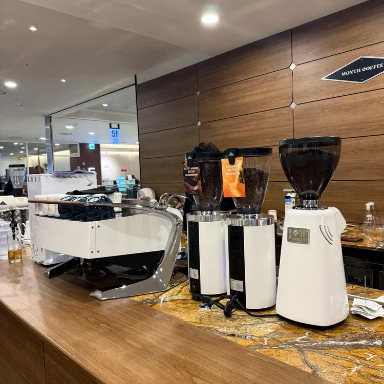 먼스커피 대표 사진