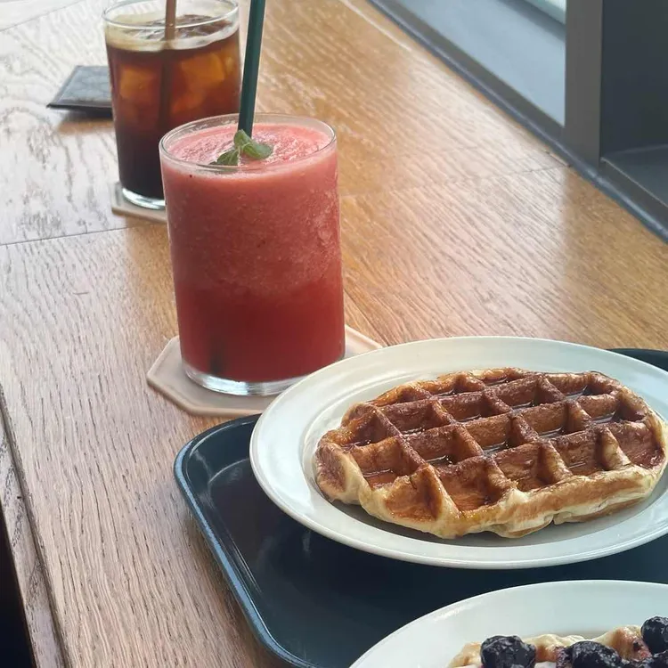 리에제와플 더 뷰 사진