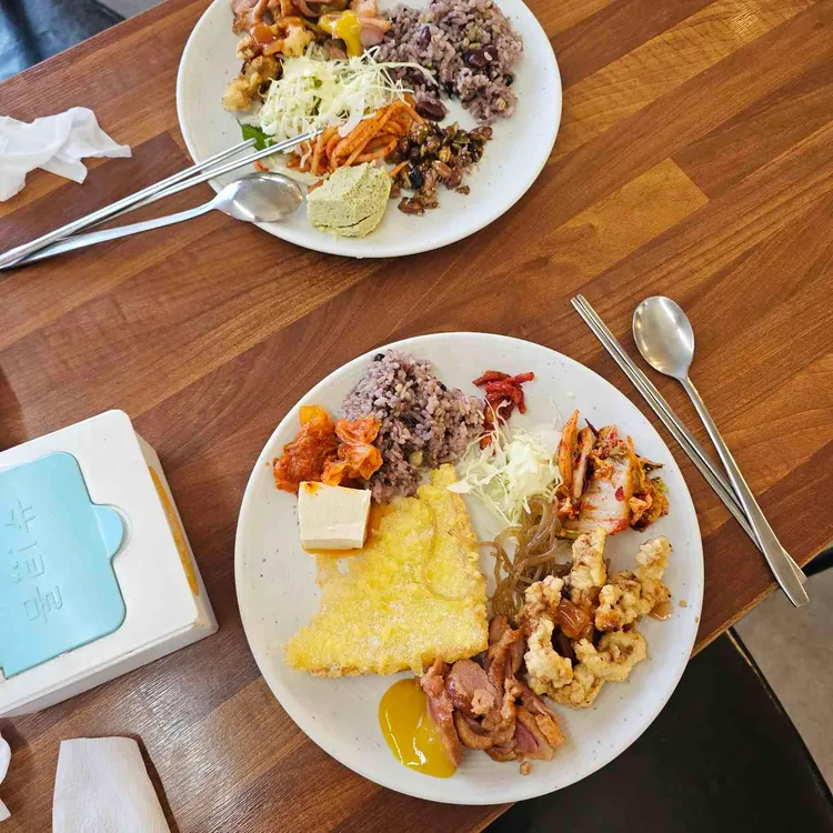 진영 뜨락한식뷔페식당 대표 사진