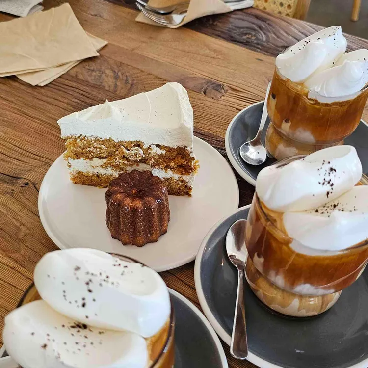 데우스커피 사진