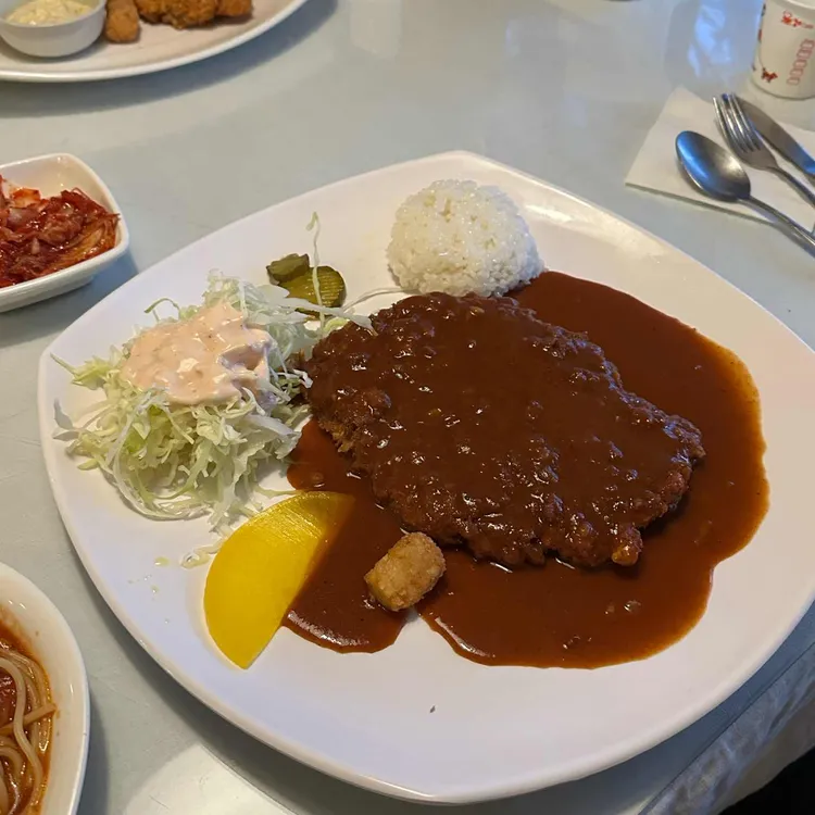 모아띠레스토랑 대표 사진