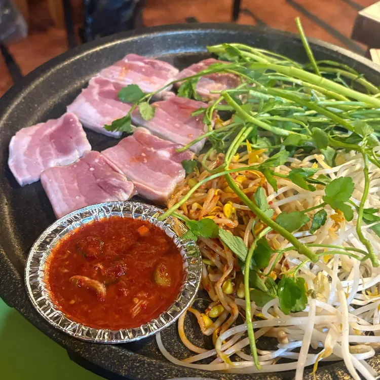 원동미나리삼겹살 사진