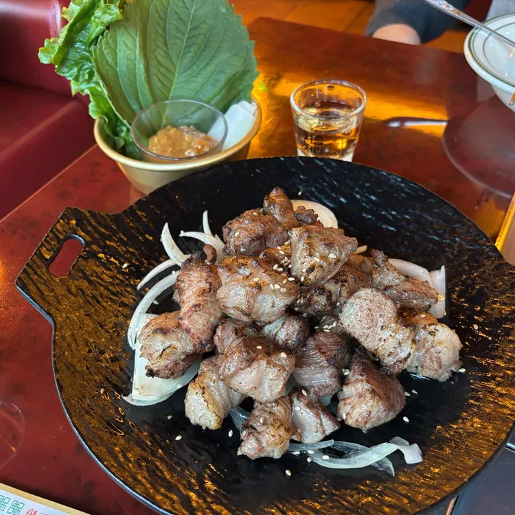 손에손잡고 대표 사진