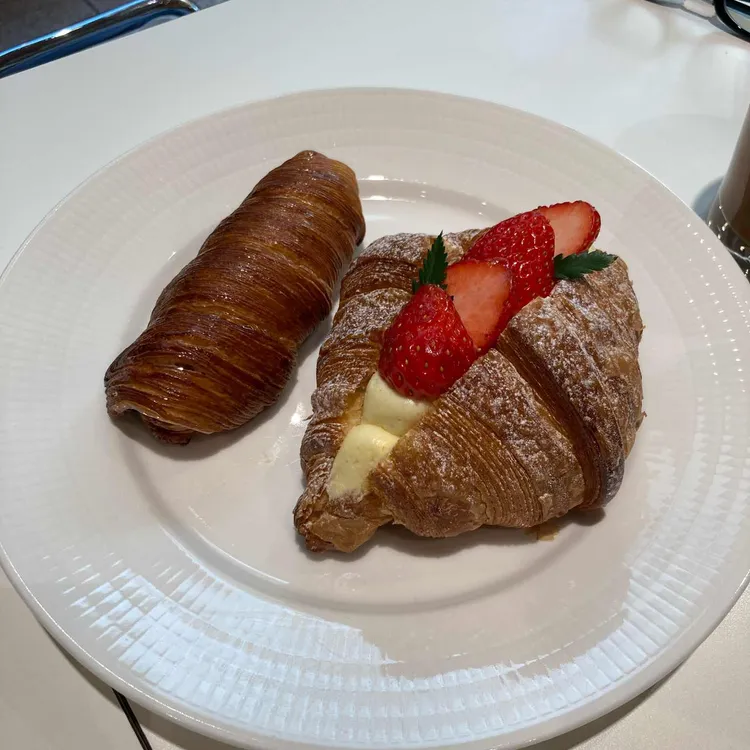 오퍼 카페 사진