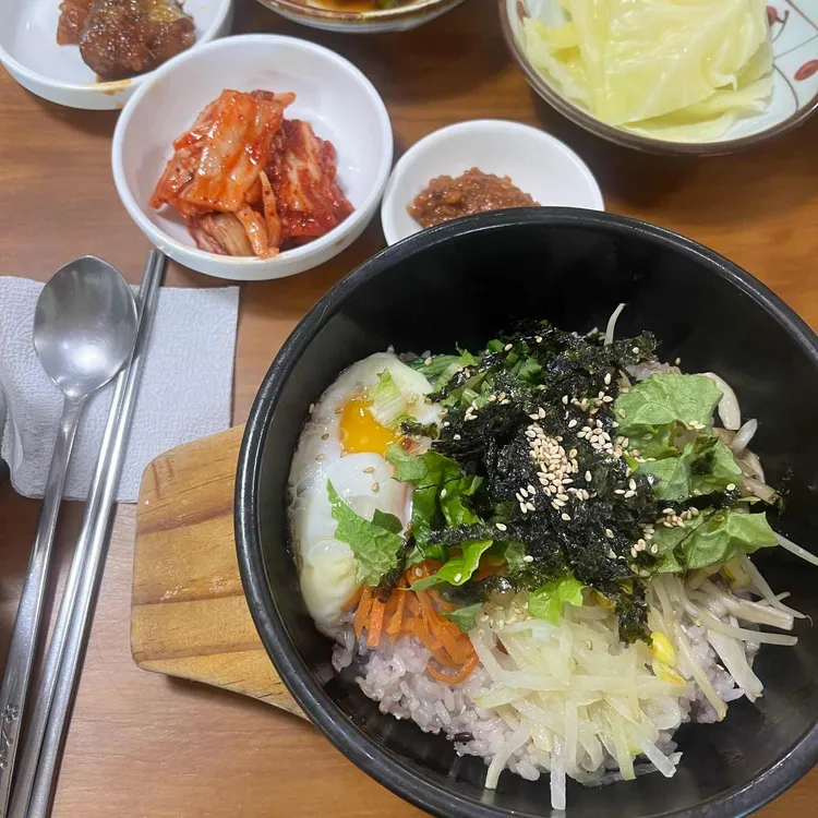 털보네돌솥비빔밥 대표 사진