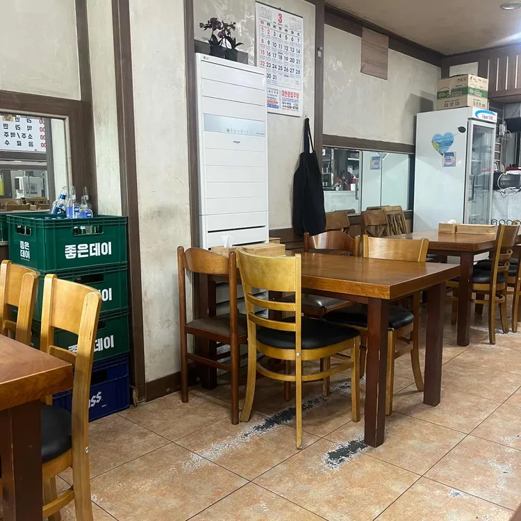 털보네돌솥비빔밥 대표 사진