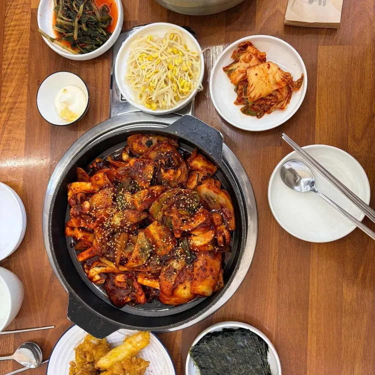 고집통문어칼국수 사진