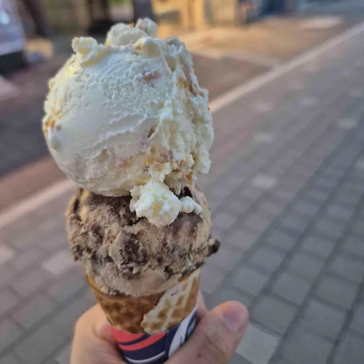 배스킨라빈스 대표 사진