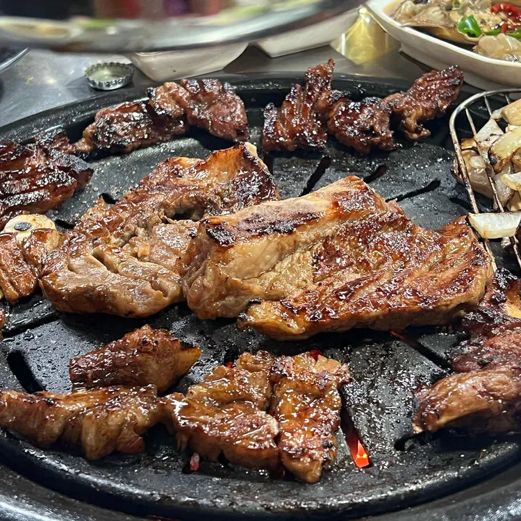 백억수제숯불갈비 대표 사진