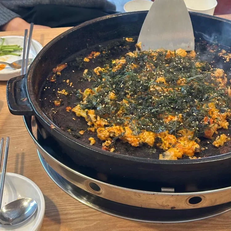 홍춘천치즈닭갈비 대표 사진