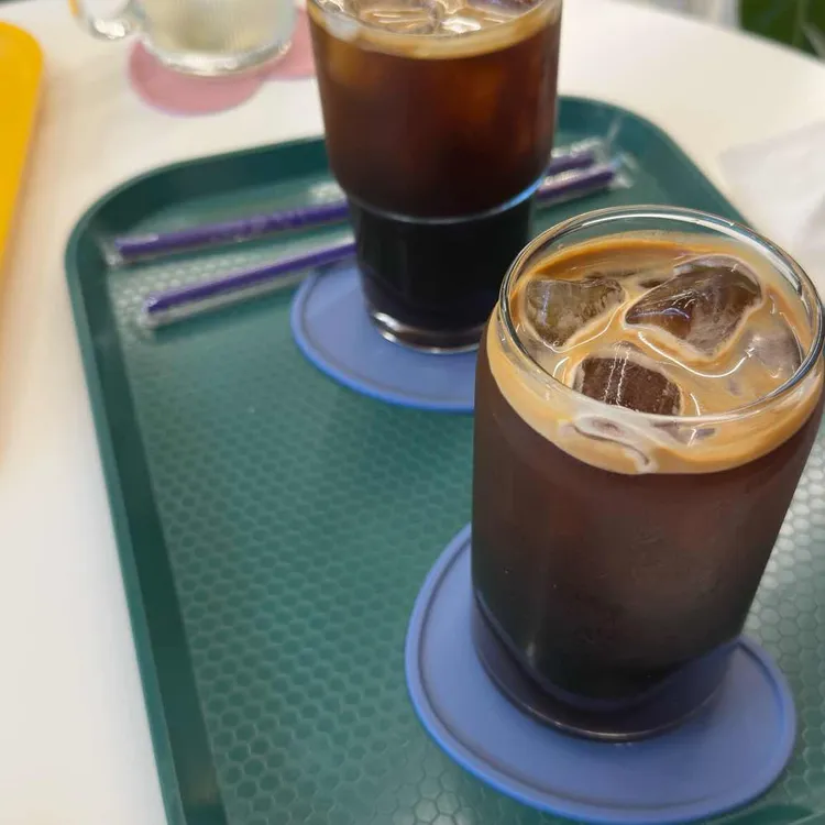 로로네베이커리 사진