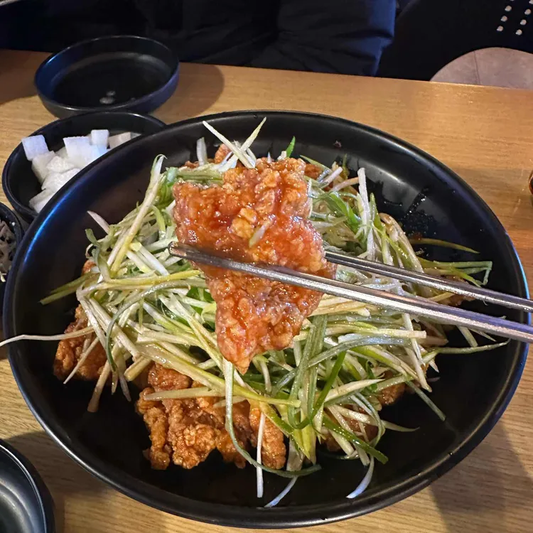 네오치킨 대표 사진