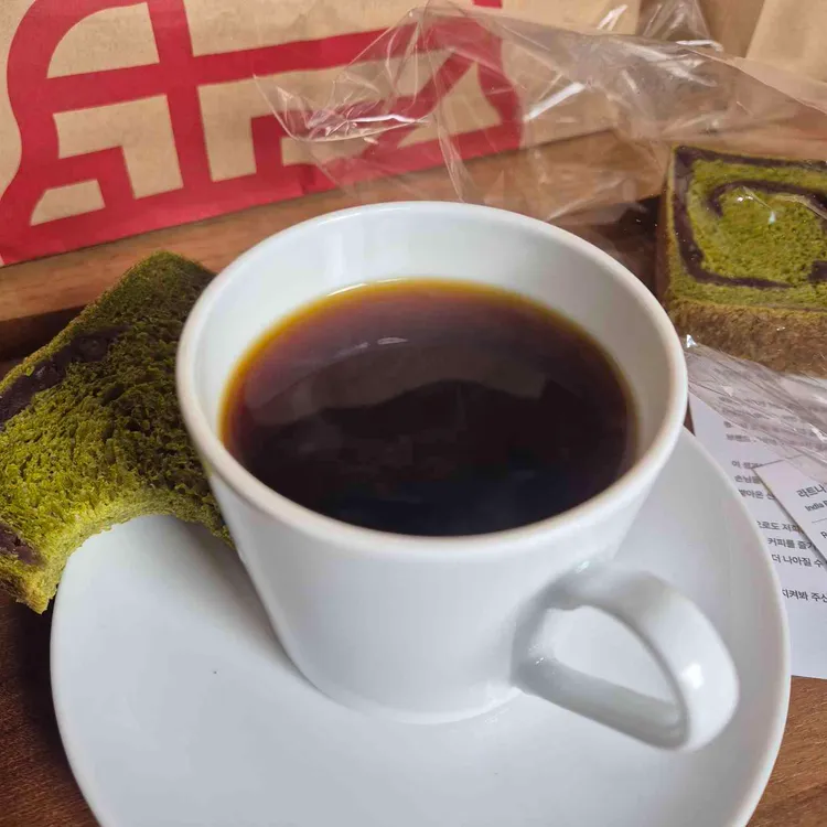 모모스커피 사진