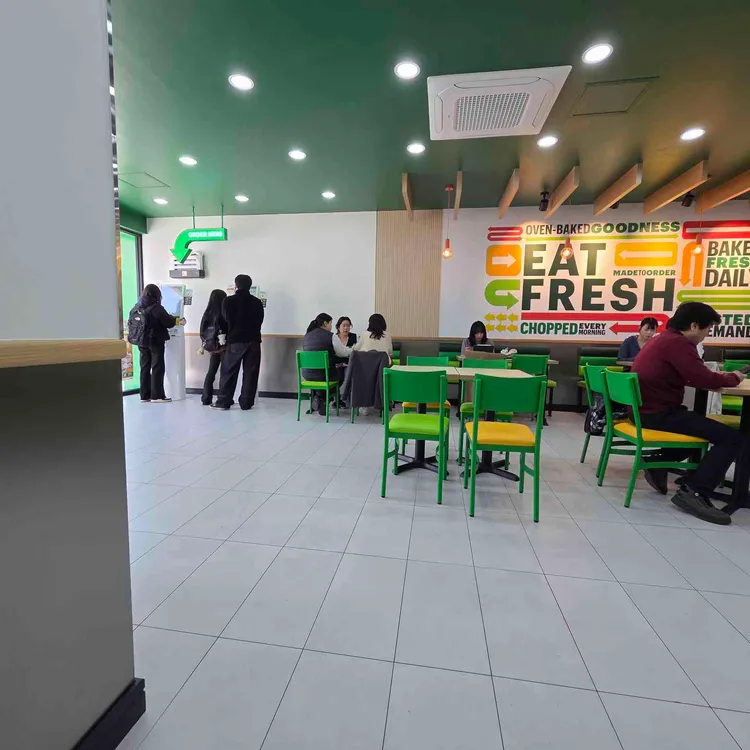 써브웨이 대표 사진