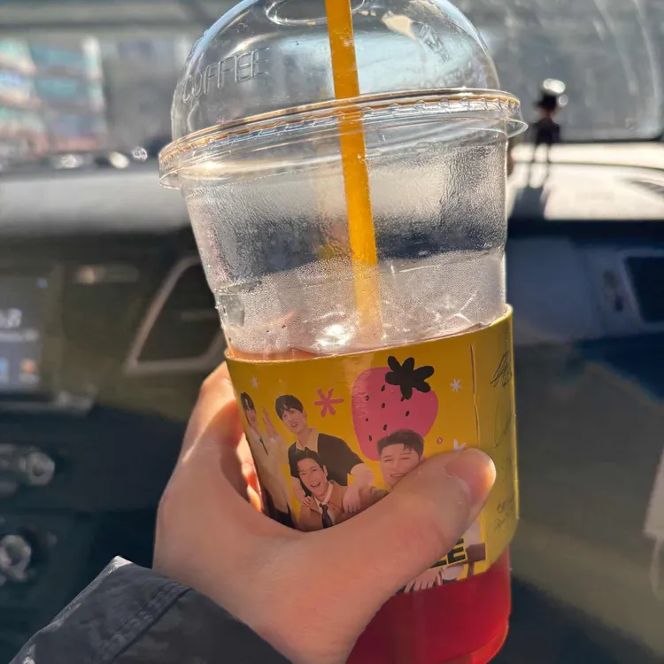 메가MGC커피 대표 사진