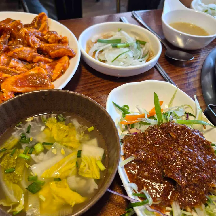 홍천양념삼겹살(130g)