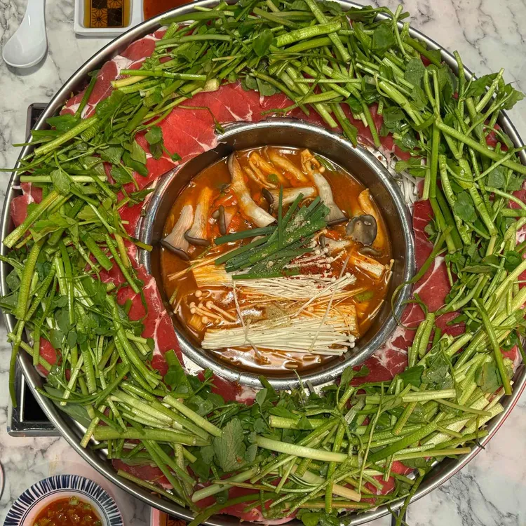 화산샤브칼국수 사진