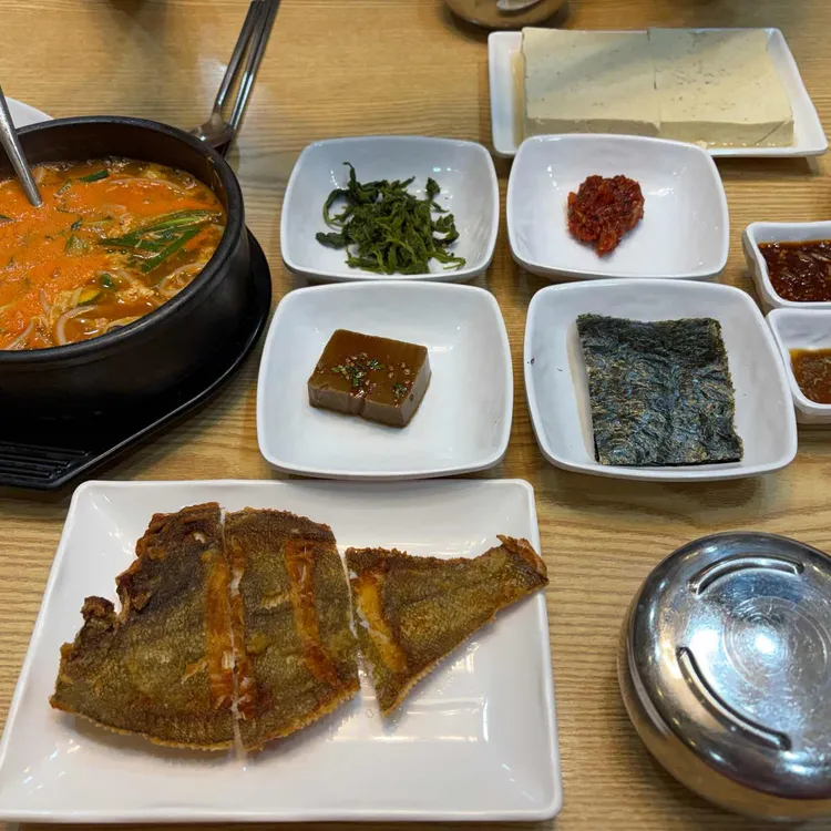 팔도전복해물뚝배기 사진