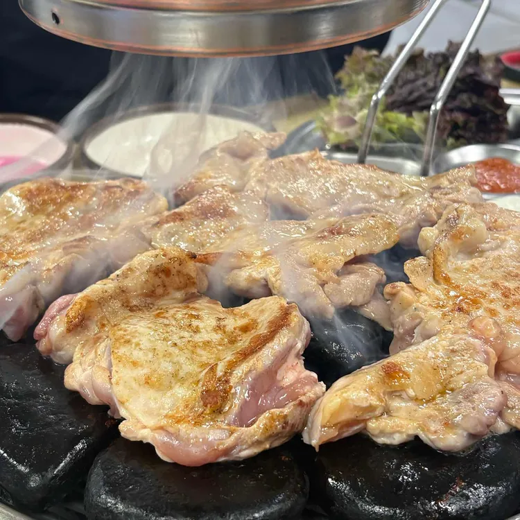 조약돌숯불닭갈비 사진