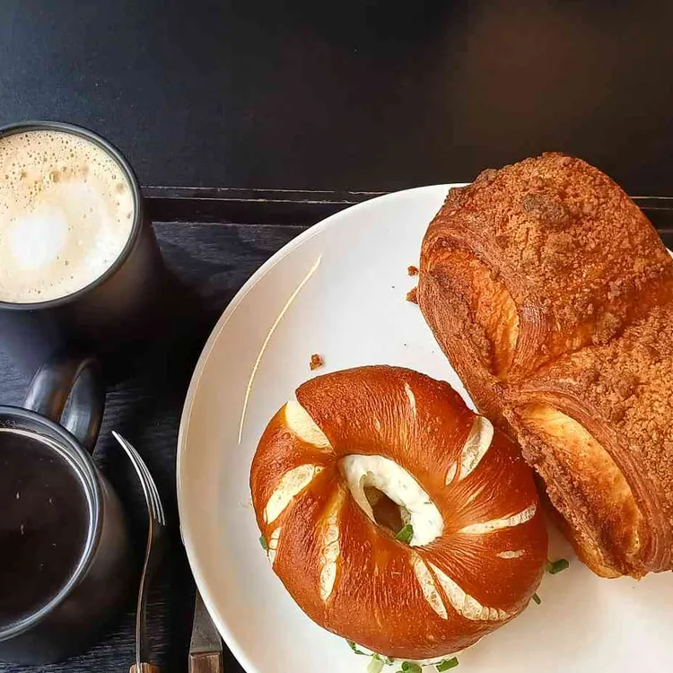 메트로폴리스 사진