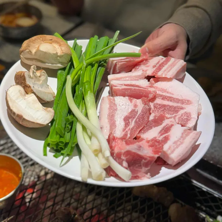 산청숯불가든 사진