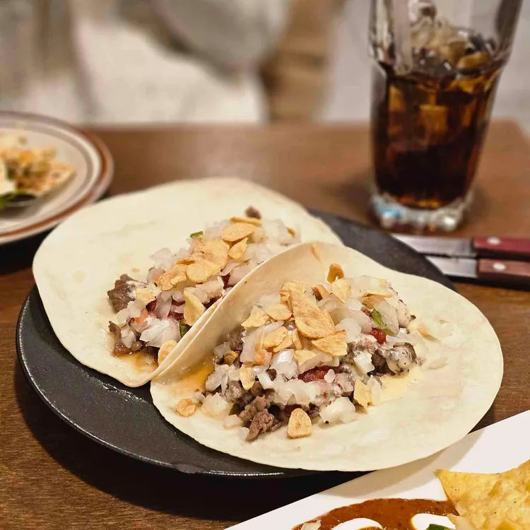 타코사노스 사진