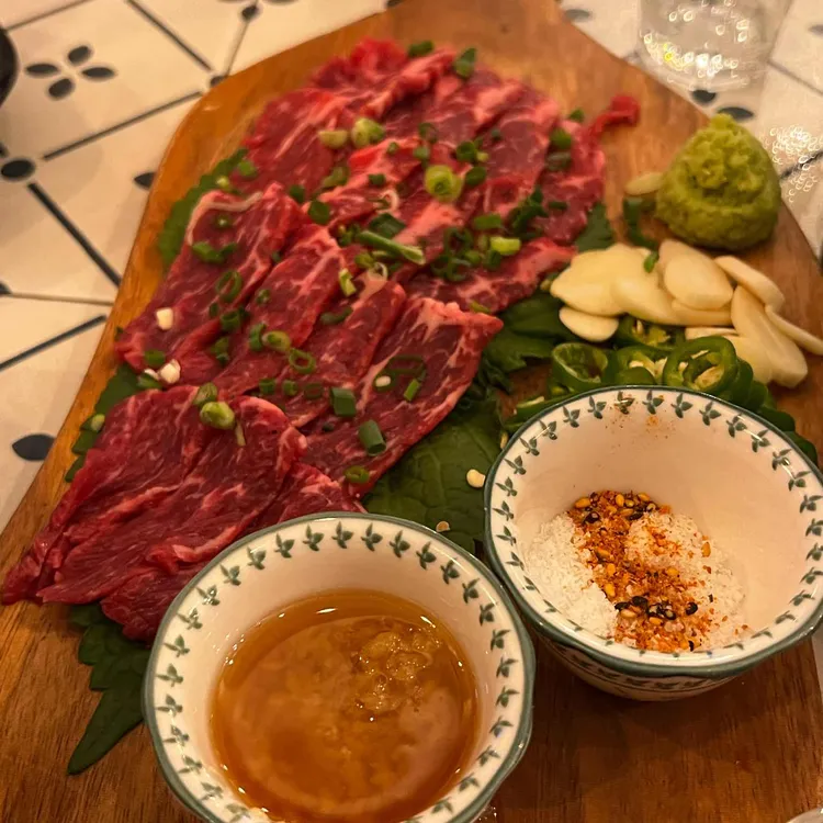 백수씨 심야식당 대표 사진