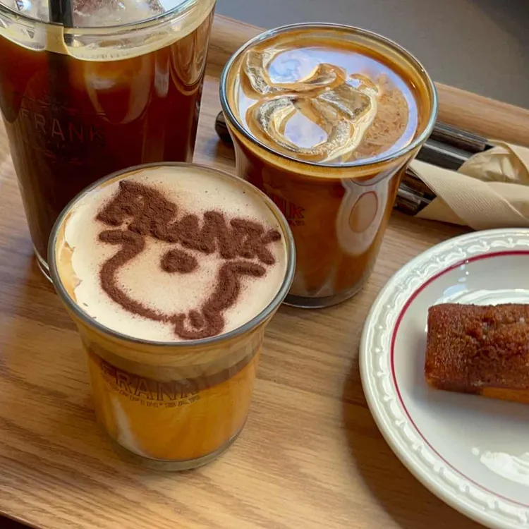 프랭크 커핀바 사진