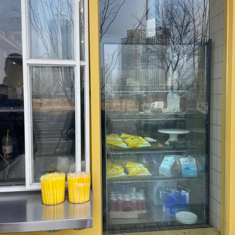 메가커피 대표 사진