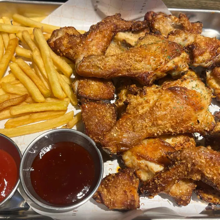 오븐마루치킨 대표 사진