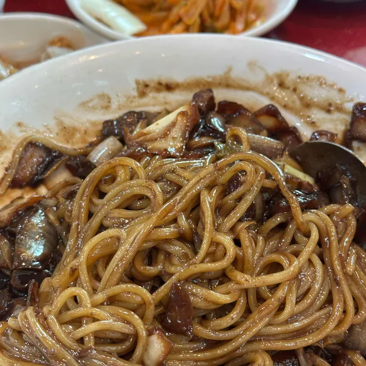 동보성 대표 사진