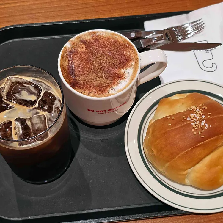 두낫디스터브 대표 사진