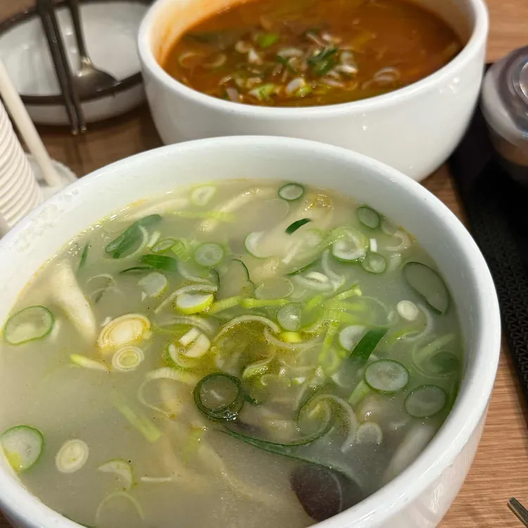 힘센낙지& 황제칼국수 대표 사진