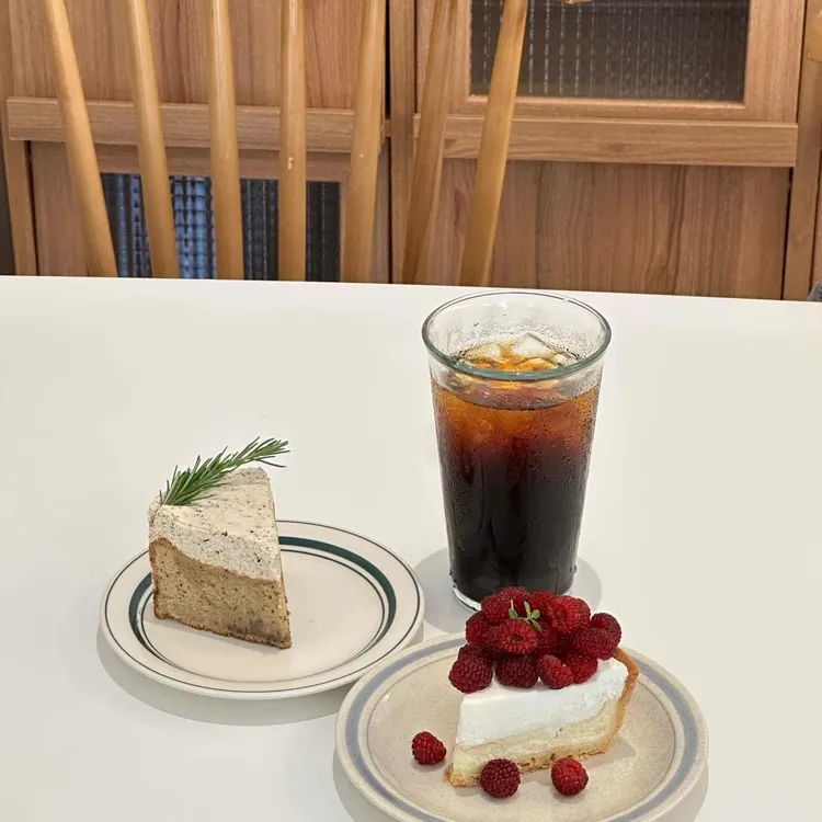 데이 오프 나이트 사진