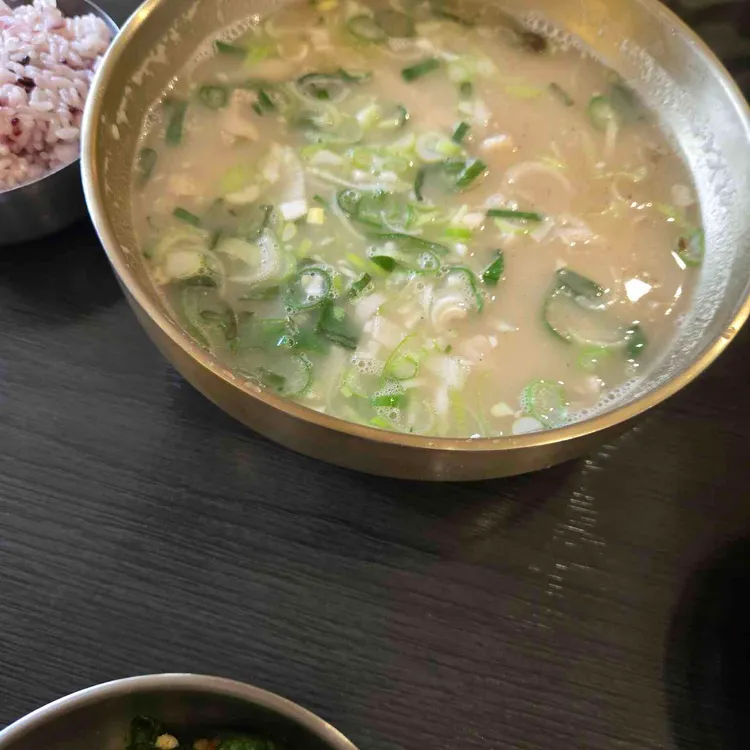 춘천냉면 대표 사진