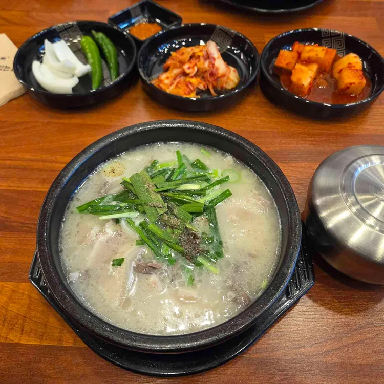 국밥 참 맛있는 집 대표 사진