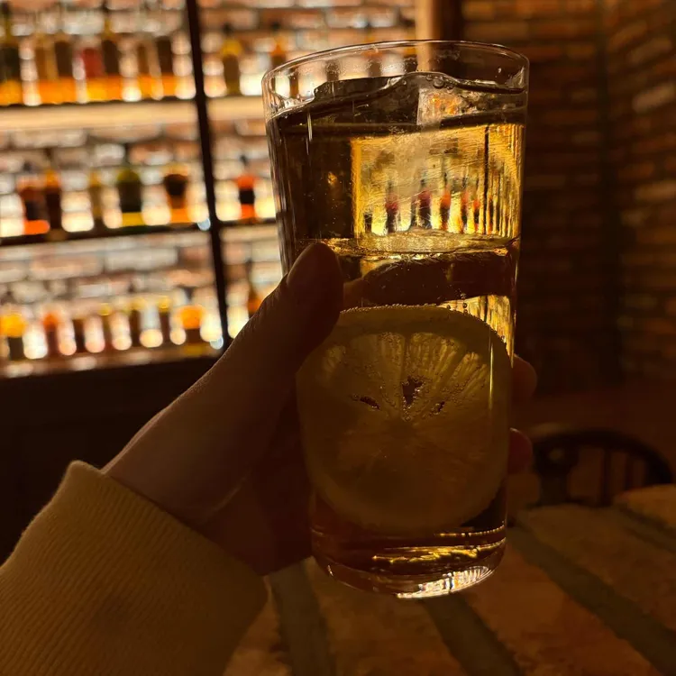 문샤인 대표 사진