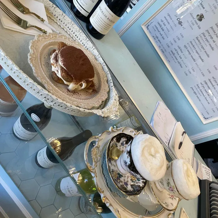 아프로디테 대표 사진