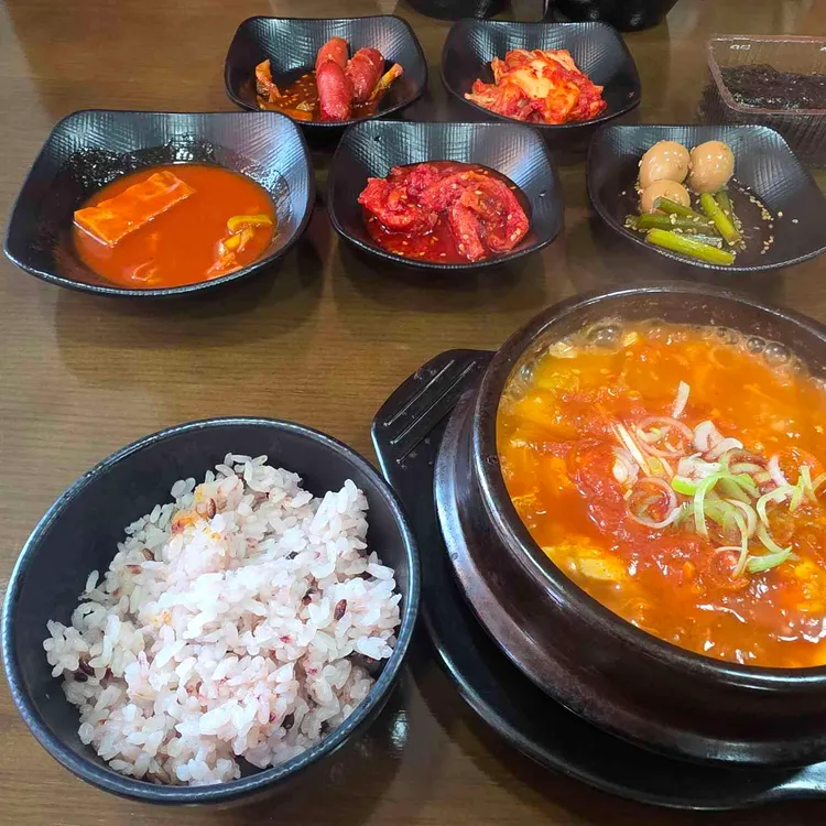 숟가락젓가락 대표 사진