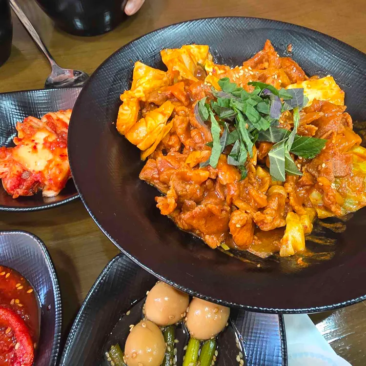 숟가락젓가락 대표 사진