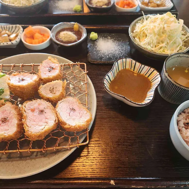 겸손돈가스 사진