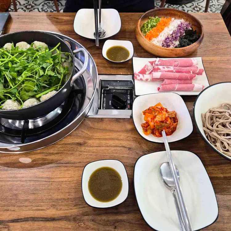 양천샤브손칼국수 사진