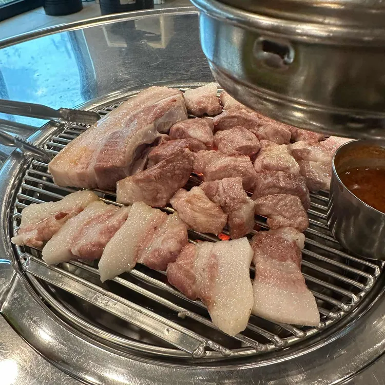 열정돈 대표 사진