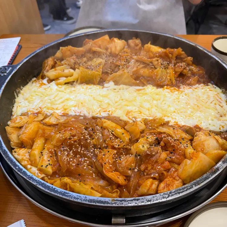 장인닭갈비 사진