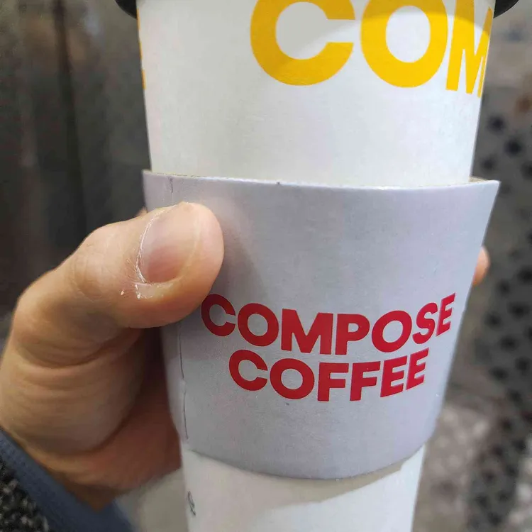 컴포즈커피 대표 사진