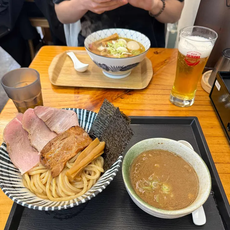 멘도무카우 사진