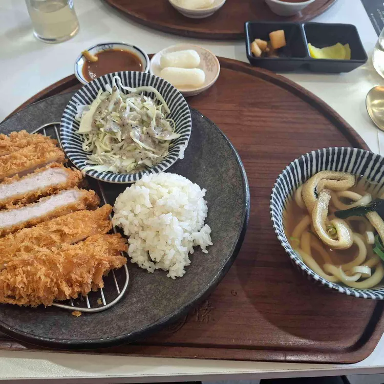 (주)신평양찹쌀순대 이미지